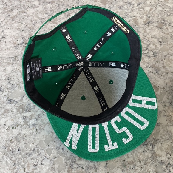 Boston Celtics 9Fifty woman’s hat - Picture 2 of 15